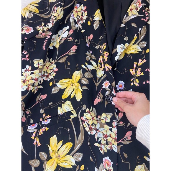 EUC Susan Graver 24W Black Floral Blazer Jacket Size One Button Church Workwear - Picture 8 of 13